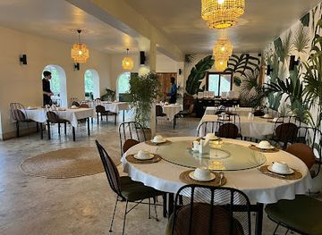 tanzania/arusha/restaurant/chinese-whispers