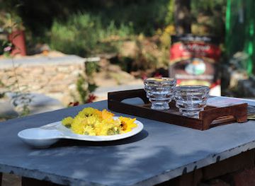 india/himalayas/restaurant/cafe-meraki-himalayas