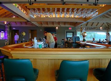 wisconsin/door-peninsula/restaurant/top-deck-restaurant-at-gordon-lodge