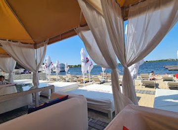 ukraine/black-sea-coast/restaurant/dneprovskaya-riviera
