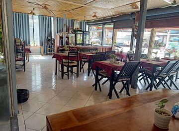 laos/vang-vieng-karst-landscape/restaurant/la-cigale