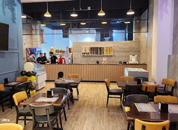 iraq/najaf/restaurant/food-republic