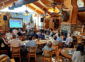 wisconsin/green-bay/restaurant/mackinaws-grill-spirits