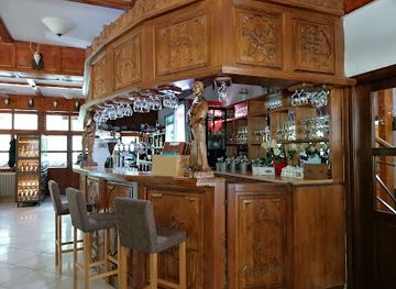 hungary/zemplen-mountains/restaurant/haromforras-etterem