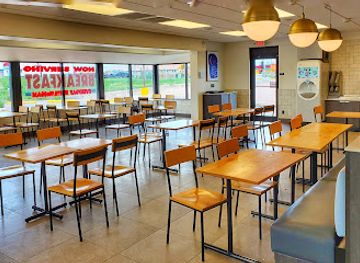 nebraska/lake-mcconaughy/restaurant/wendy-s