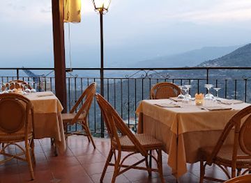 italy/taormina/restaurant/al-saraceno