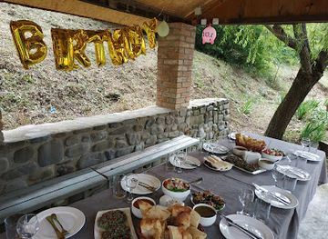 georgia/khevsureti/restaurant/restaurant-chito-gvrito