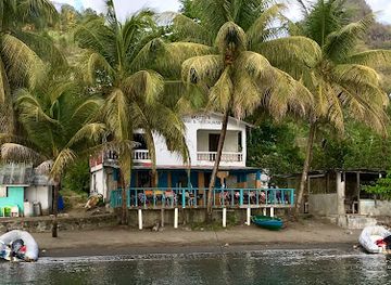 saint-vincent-and-the-grenadines/georgetown/restaurant/mojito-s-restaurant-bar