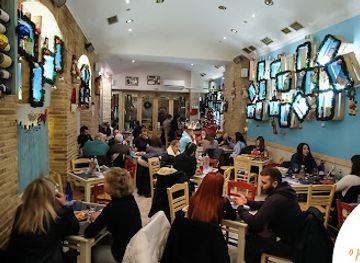 greece/ioannina/restaurant/mpakalogatos-ioannina-tsipouradiko-kai-mezedopolio