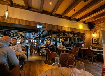 ireland/county-cork/restaurant/the-anglers-bar-restaurant