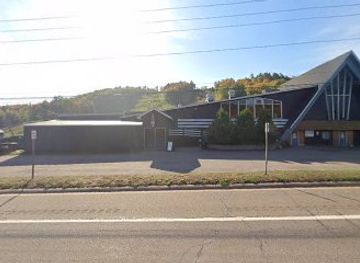 michigan/marquette/restaurant/tbar-at-marquette-mountain