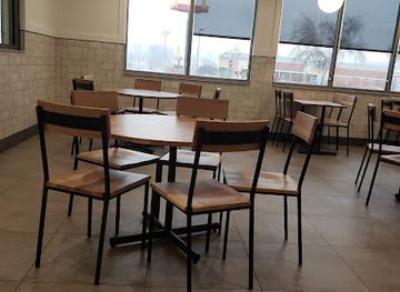 iowa/clear-lake/restaurant/wendy-s