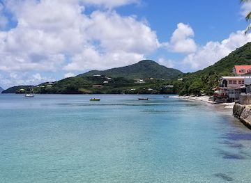grenada/levera-beach/restaurant/laurena-ii