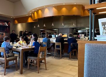 washington/lynnwood/restaurant/bazille