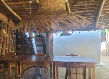 sri-lanka/arugam-bay/restaurant/the-sketch