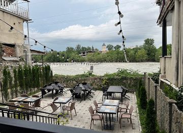 georgia/kutaisi/restaurant/story