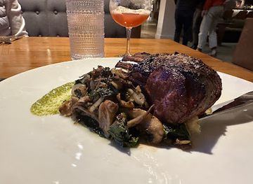 colorado/vail/restaurant/revel