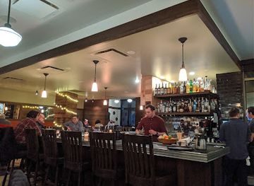 wisconsin/madison/university-of-wisconsin-madison/restaurant/cadre-restaurant