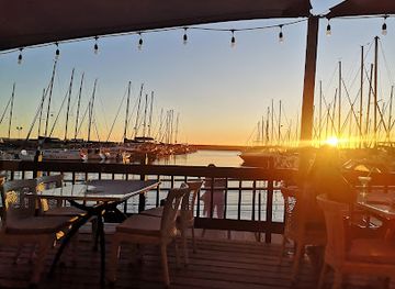 south-africa/west-coast-national-park/restaurant/cape-town-fish-market-langebaan