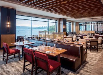 washington/olympic-national-park/restaurant/water-s-table-renton-restaurant