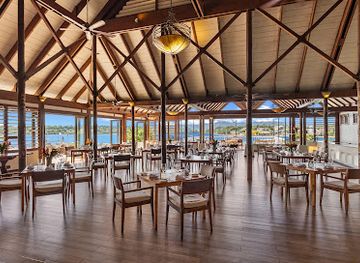 vanuatu/port-vila/restaurant/azure-restaurant-iririki-island-resort