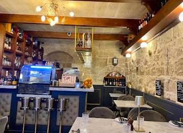 malta/marsamxett-harbour/restaurant/angela-s-valletta