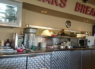 nebraska/grand-island/restaurant/tommy-s-family-restaurant