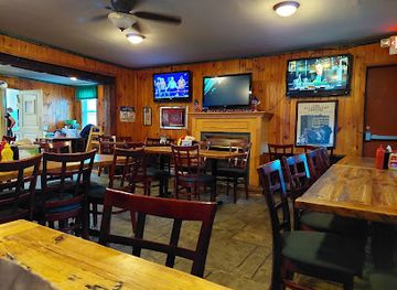 new-york/leatherstocking-region/restaurant/cooley-s-stone-house-tavern