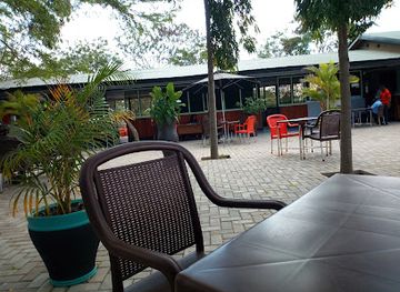 tanzania/kilimanjaro-region/restaurant/meku-s-bistro