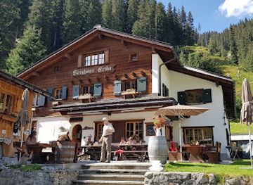switzerland/klosters/restaurant/berghaus-erika-michael-kern