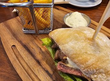 ireland/westport/restaurant/servd