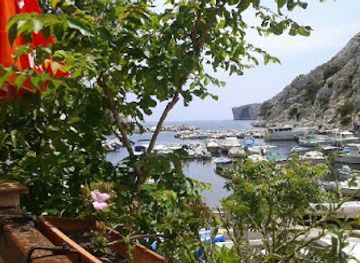 france/les-calanques-national-park/restaurant/bar-nautic-restaurant