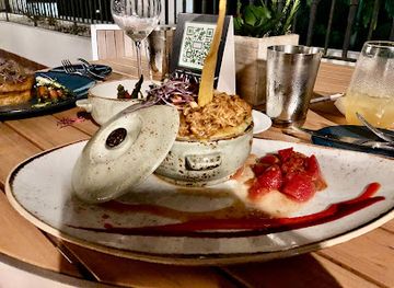 puerto-rico/caribbean-national-forest/restaurant/iguanas-cocina-puertorriquena