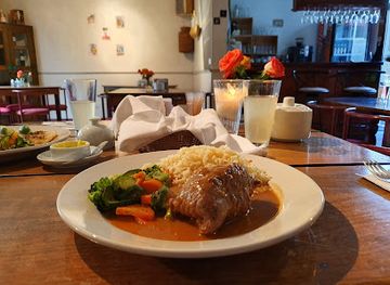 guatemala/pacific-lowlands/restaurant/la-lancha