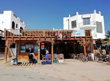 egypt/dahab/restaurant/light-house-restaurant