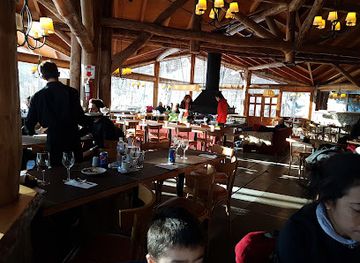 chile/tierra-del-fuego/restaurant/morada-del-aguila