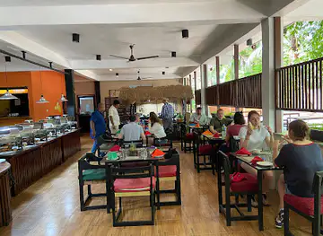 Tropical Village Hotel & Restaurant