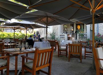 france/burgundy/restaurant/restaurant-le-cheval-noir