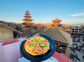 nepal/bhaktapur/restaurant/taumadhi-rooftop-restaurant