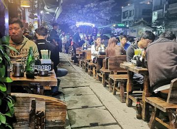 myanmar-burma/mandalay/restaurant/dad-s-bbq-80