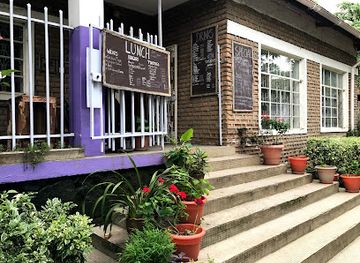 tanzania/mbeya/restaurant/maua-cafe-and-activities