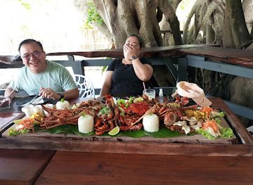 vanuatu/espiritu-santo/restaurant/smugglers-seafood-restaurant-bar