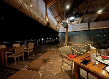 palau/airai/restaurant/drop-off-bar-and-grill