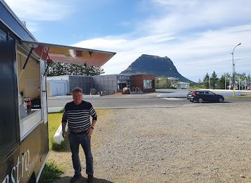 iceland/snæfellsnes-peninsula/restaurant/mastro-street-food