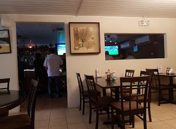 aruba/paradera/restaurant/glenn-s-place