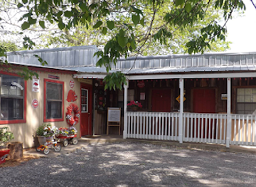 arkansas/lower-delta/restaurant/chester-country-cafe