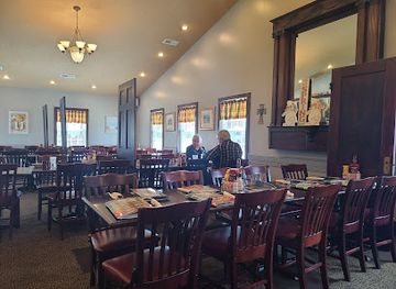 indiana/versailles-state-park/restaurant/crossroads-family-restaurant