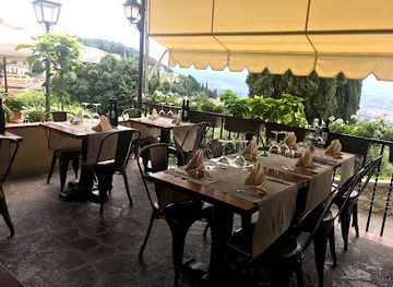 italy/tuscany/restaurant/ristorante-la-reggia-degli-etruschi