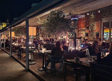 greece/thessaloniki/restaurant/kitchen-bar