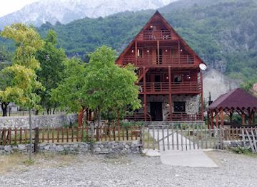 albania/theth-national-park/restaurant/restaurants-guesthouse-villa-gurra
